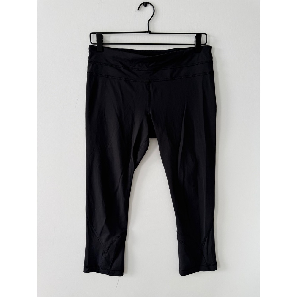 Lululemon Black Cropped Running Leggings Zipper Pocket Size 10